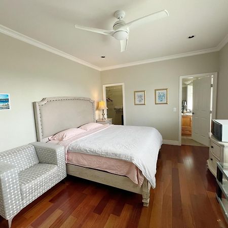 Lucky Room, A Comfortable Bedroom With Private Bathroom Close To Yvr Ричмънд Екстериор снимка