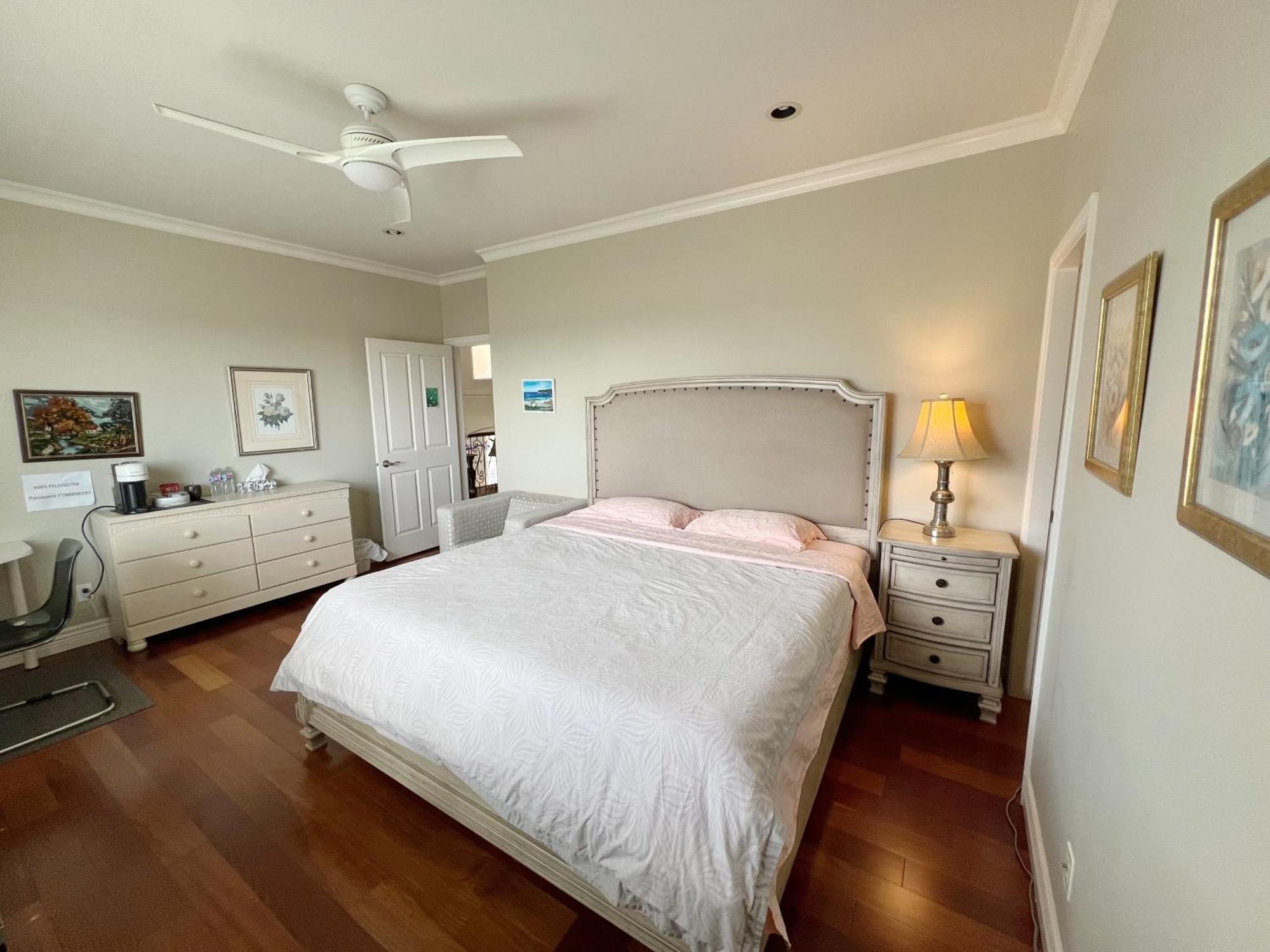 Lucky Room, A Comfortable Bedroom With Private Bathroom Close To Yvr Ричмънд Екстериор снимка